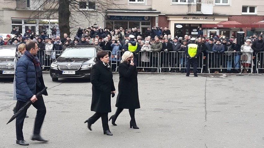 Pogrzeb Jolanty Szczypińskiej. Najważniejsze osoby w państwie żegnały posłankę PiS