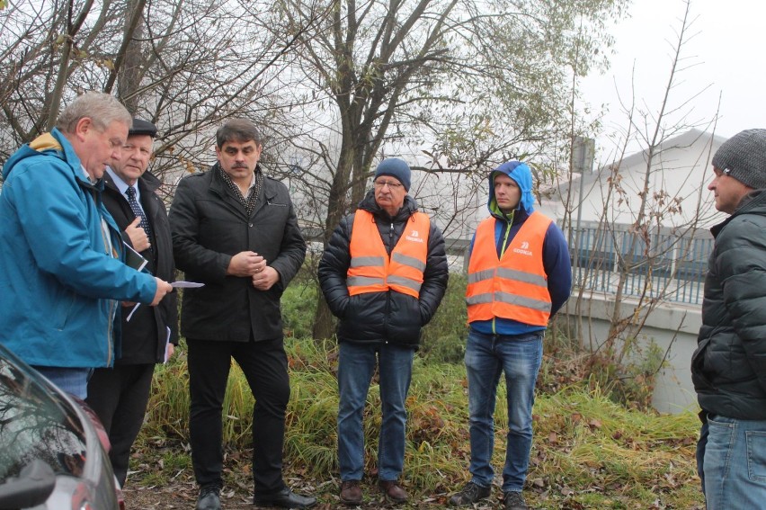 Piesi powinni być teraz bardziej widoczni dla kierowców.