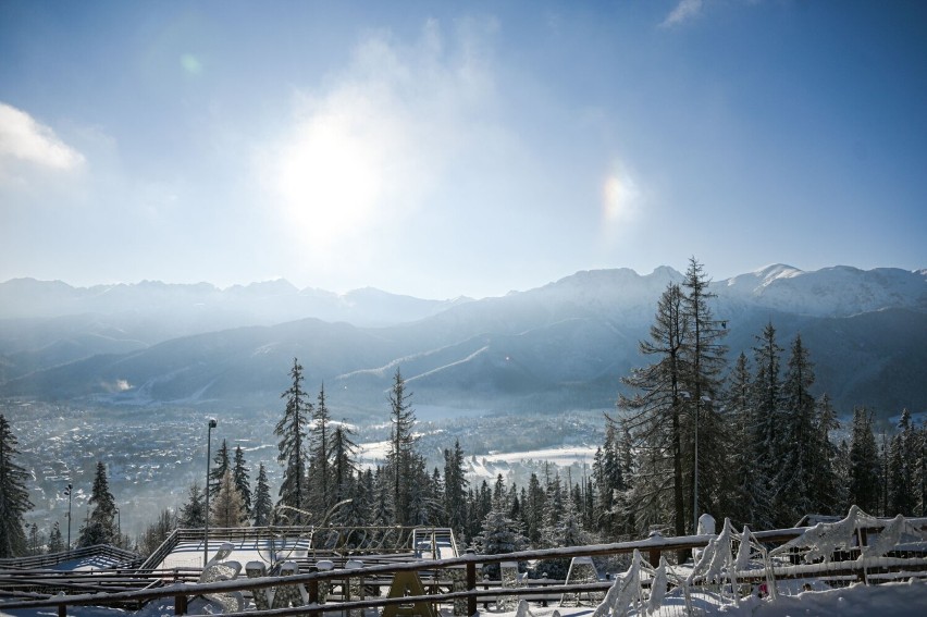 Zimowe Tatry widziane z Gubałówki