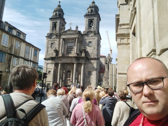 Parafianie z Charłupi Małej pielgrzymują do Fatimy - są już w Santiago de Compostela