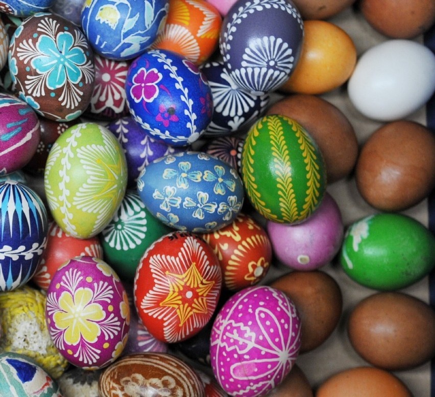 Pruszczańska biblioteka organizuje konkurs na „Wielkanocną...