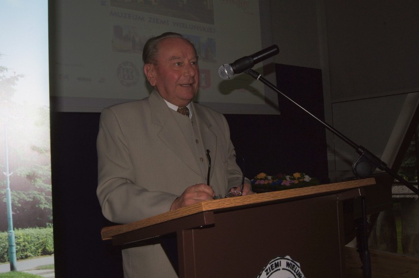 Profesor Tadeusz Olejnik i Krzysztof Dudek otrzymają Honorowy Medal im. Stanisława Poznerowicza