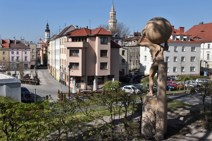 Prace nad rzeźbą były trudne i trwały blisko pół roku.