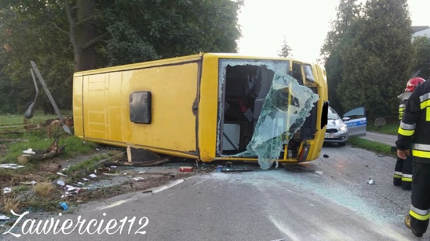Wypadek busa w Szczekocinach