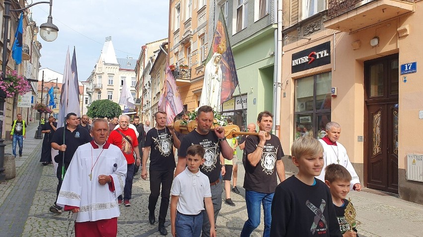 W sobotę, 1 lipca Męski Różaniec przeszedł ulicami Przemyśla