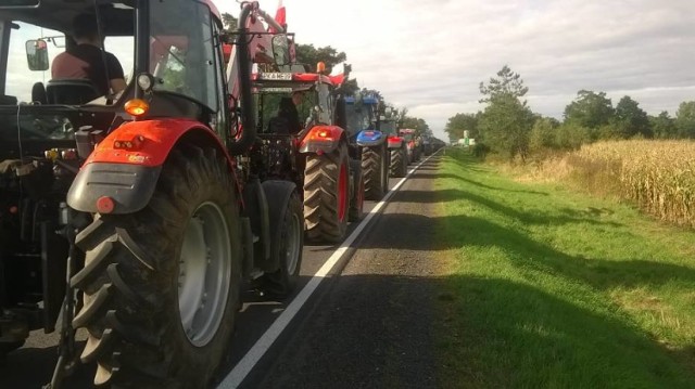 Ostrów: Protest rolników przybiera na sile