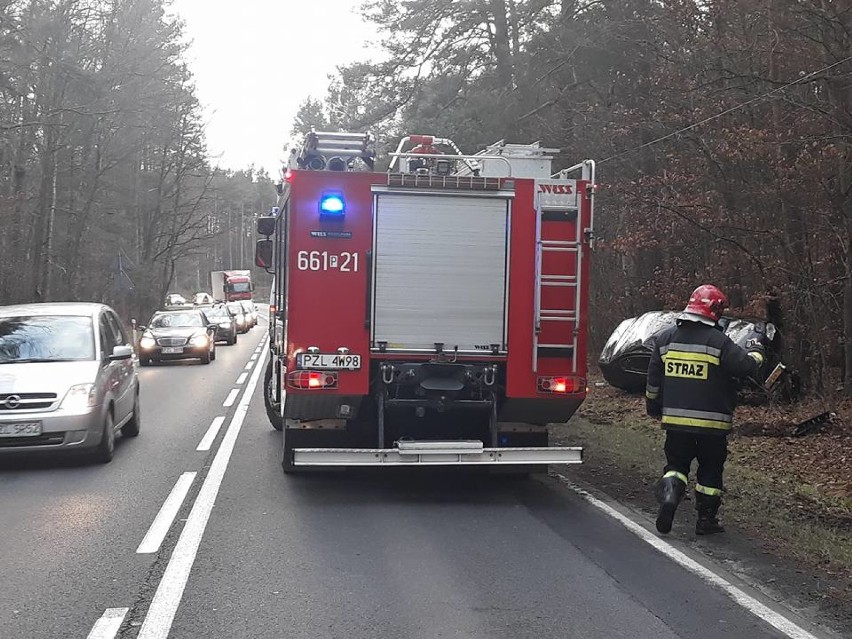Wypadek na drodze K11 w pobliżu miejscowości Płytnica