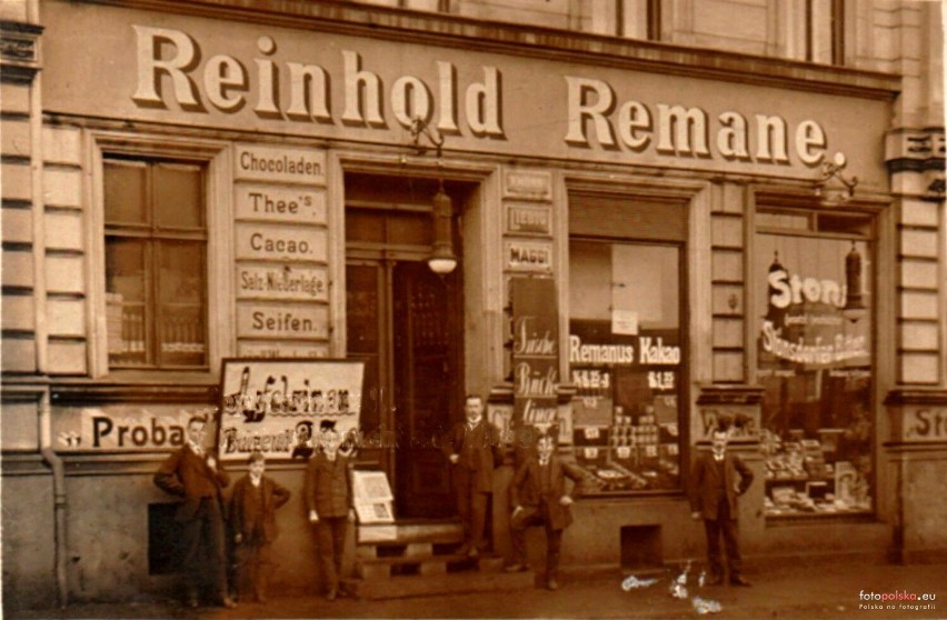 1915 

Sklep Reinholda Remane