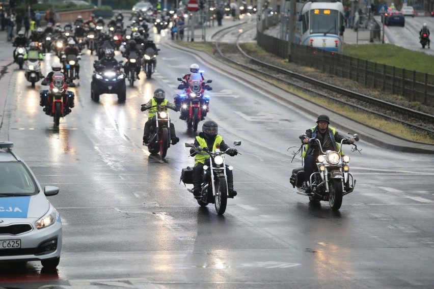 Wrocław: Ryk silników w mieście. Motocykliści otworzyli sezon