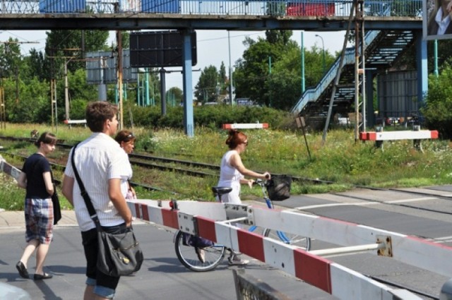 tunel na czechosłowackiej| tunel na dębcu| tunel czechosłowacka| tunel pod czechosłowacką| przejazd przez tory na dębcu| remon linii kolejowej E59| reomnt linii kolejowej poznań-wrocław| roman hajdrowski| pkp| pkp linie kolejowe