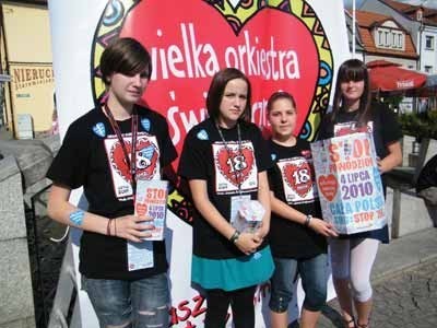 Agnieszka Sołtysiak, Anita Łukomska, Ania Zubala i Kasia Czarnota zbierały pieniądze dla powodzian