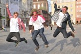 Dzień Życzliwości 2012 we Wrocławiu: Taniec, Indios Bravos i kartoniada [program]