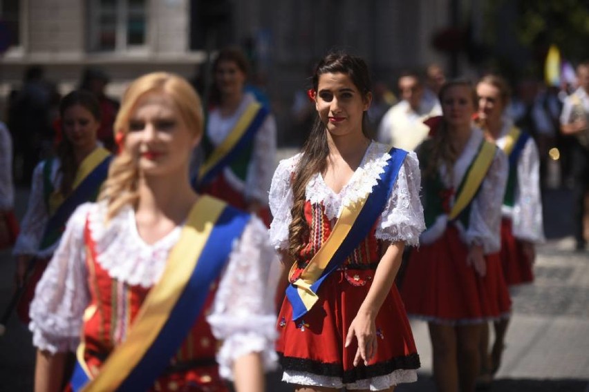 Piękne Ślązaczaki na Marszu Ruchu Autonomii Śląska