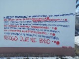 "Kiedy przyszli...". Polityczne graffiti na pilskich murach