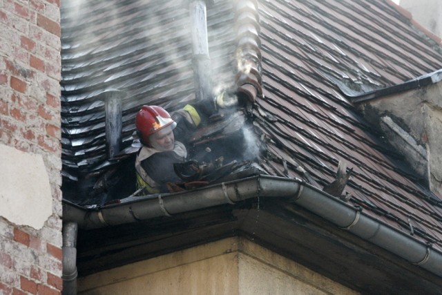 Pożar na Lotniczej w Legnicy