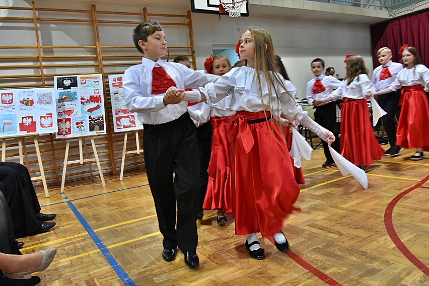 Mieszkańcy gminy Moszczenica świętowali rocznice odzyskania...