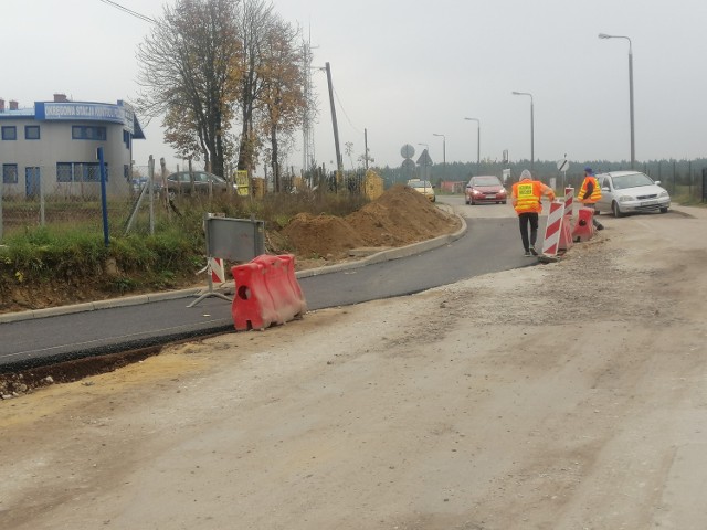 Trwają prace związane z przygotowaniem terenów pod park przemysłowo-technologiczny w Golubiu-Dobrzyniu. Inwestycja obejmuje m.in. wykonanie drogi dojazdowej i ronda na ul. Sokołowskiej