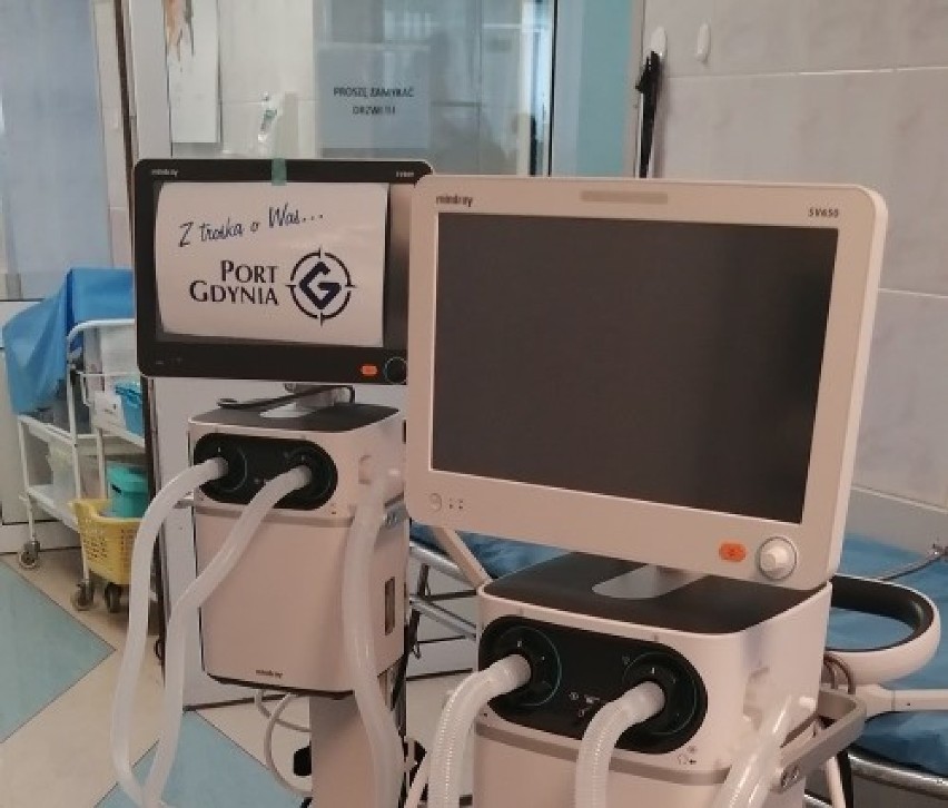 Port Gdynia kupił dwa respiratory dla szpitali. "W obecnej sytuacji jest to sprzęt ratujący życie pacjentów" 