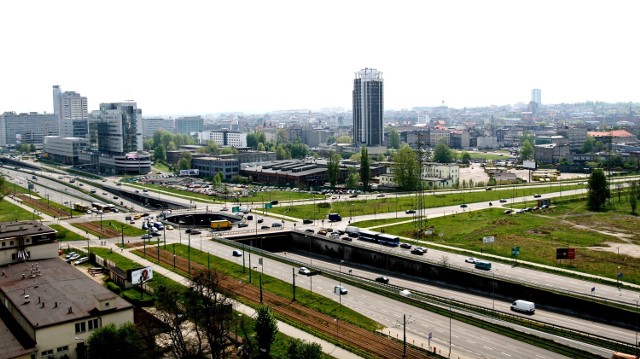 Skrzyżowaniu ulic Chorzowskiej – Grundmanna – Stęślickiego w Katowicach