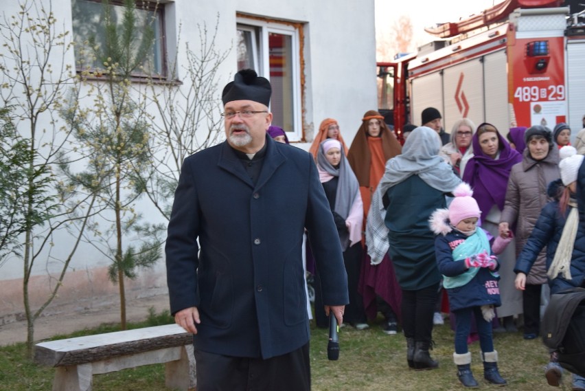 Męka Pańska w Kuźnicy. Jezus przeszedł ulicami i został ukrzyżowany na Golgocie