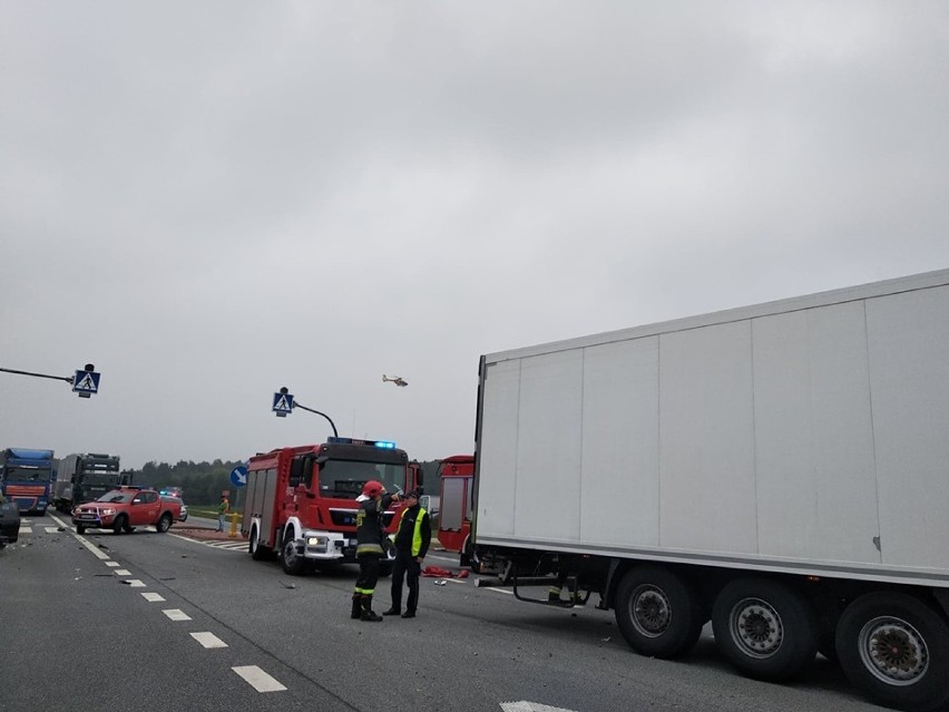 Śmiertelny wypadek w Podaninie. Na przejściu dla pieszych zginęła kobieta