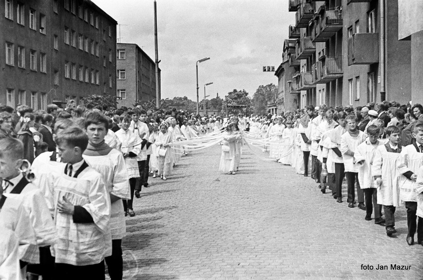 Procesje w Żaganiu w latach 1970-1972.