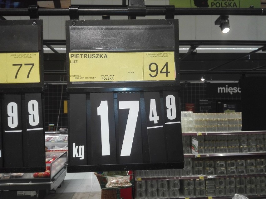 Ceny warzyw. W Kaliszu pietruszka za 22 złote! Kiedy będzie taniej?