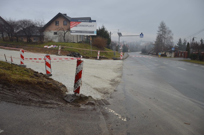 Ulica Armii Krajowej w Bochni znów przejezdna po przebudowie