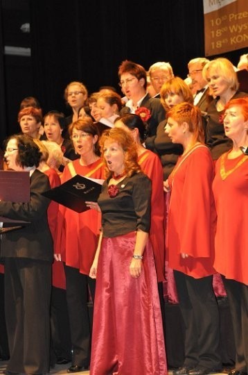 Śpiewacy z Gniezna podczas występu w Międzyrzeczu