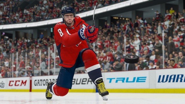 NHL21 to jedna z gier dostępnych w ramach abonamentu EA Play.