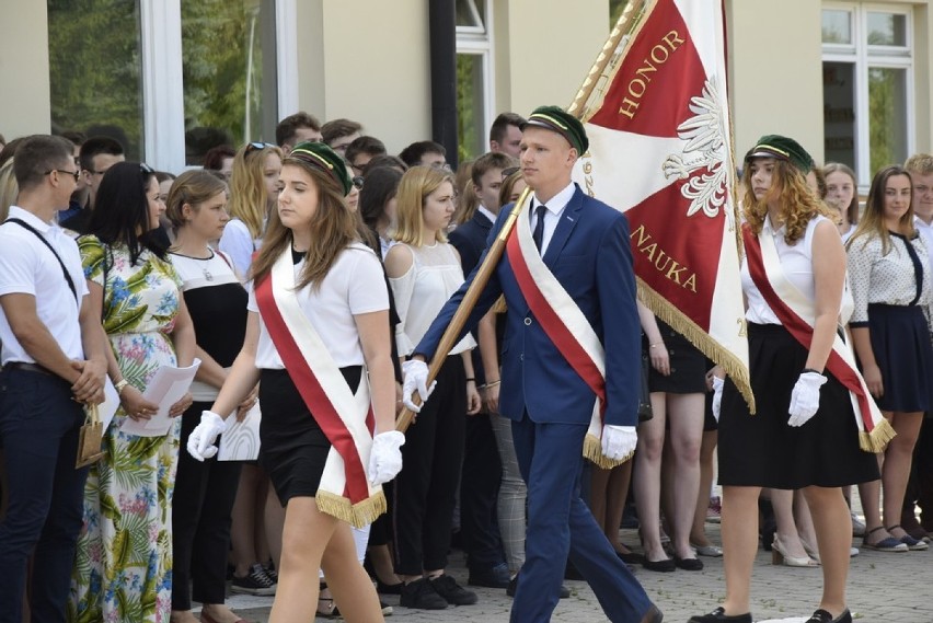 W środę zakończenie roku szkolnego odbyło się w Zespole...