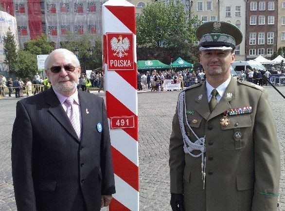 Generał Dominik Tracz i burmistrz Józef Sontowski