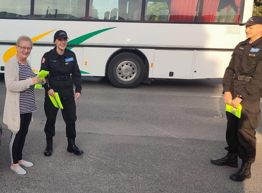 Radziejowscy policjanci wspólnie z kadetami z „Mechanika”...