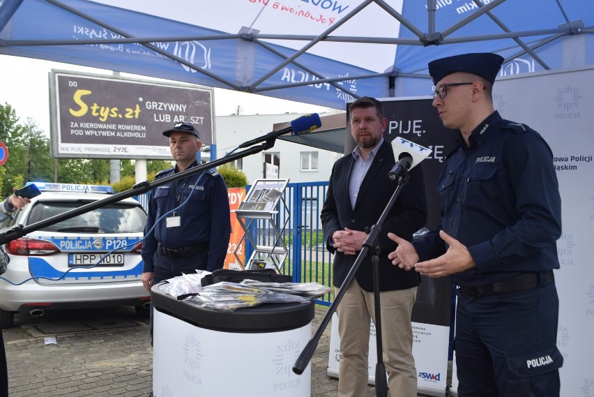 "Nie piję, prowadzę, żyję". Wspólna akcja policji i Urzędu Miasta. "Chcemy podnieść świadomość kierowców". Będą kontrole, bilbordy i gadżety