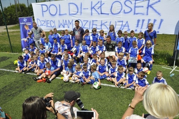 Łukasz Podolski i Tomasz Kłos odwiedzili Football Academy w Płońsku