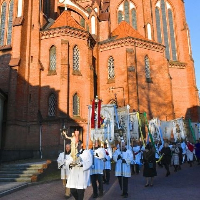 Białystok. Niedziela Zmartwychwstania pod przewodnictwem Arcybiskupa Metropolity