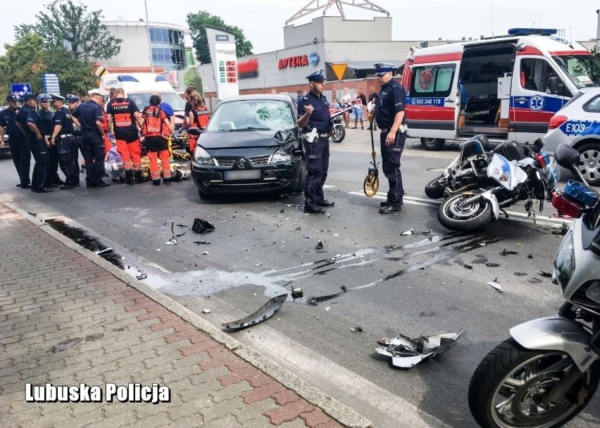 Do wypadku doszło na ul. Sikorskiego w Kostrzynie nad Odrą....