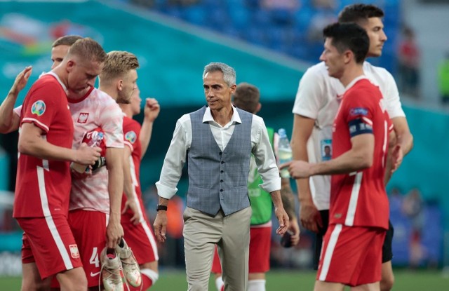 23.06.2021 rosja sankt petersburg euro 2020 2021
uefa mistrzostwa europy w pilce noznej pilka nozna szwecja polska paulo sousa trener 
fot. sylwia dabrowa / polska press