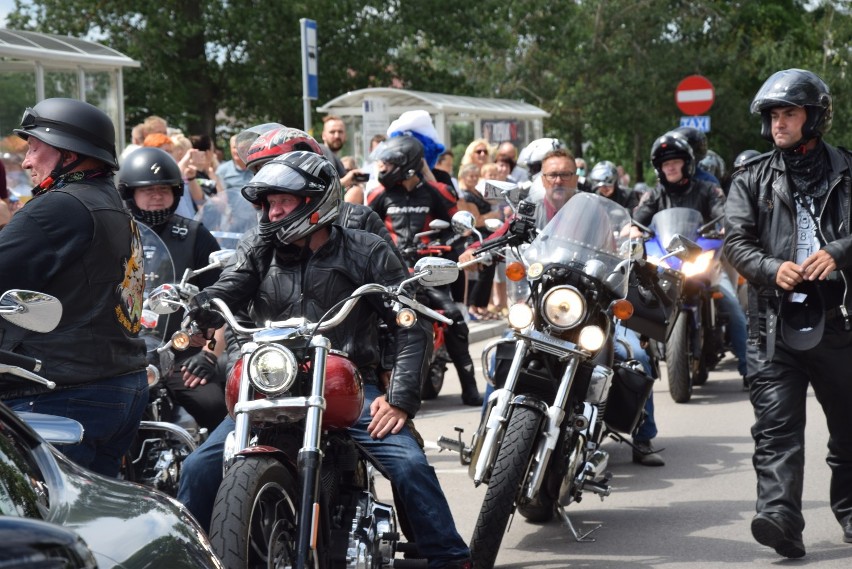 Motocykliści i Radek Liszewski z Weekendu pomogli choremu Stasiowi z Sejn. Zbierali pieniądze na leczenie [Zdjęcia, video]