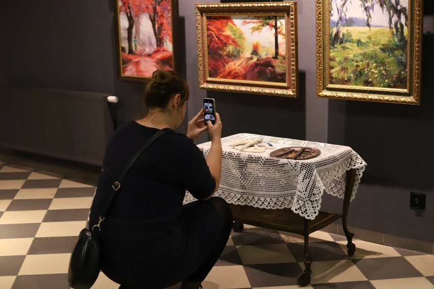 W galerii Kaloryfer w Cieplewie można oglądać wystawę prac...