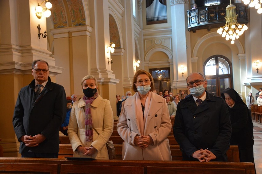 Jubileusz Sióstr Sercanek. Uroczystości w kolegiacie św. Lamberta w Radomsku. ZDJĘCIA