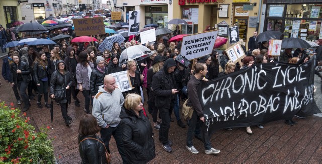 Czarny Protest w Toruniu