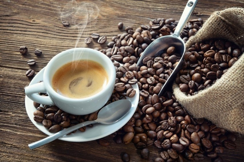 Spożywanie kawy w umiarkowanych ilościach przynosi nam...