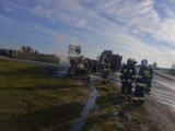 Pożar samochodu na DW 216 w Widlinie: na skrzyżowaniu ul. Pucką prowadzącą do Połchowa. Ustalenia mundurowych | NADMORSKA KRONIKA POLICYJNA