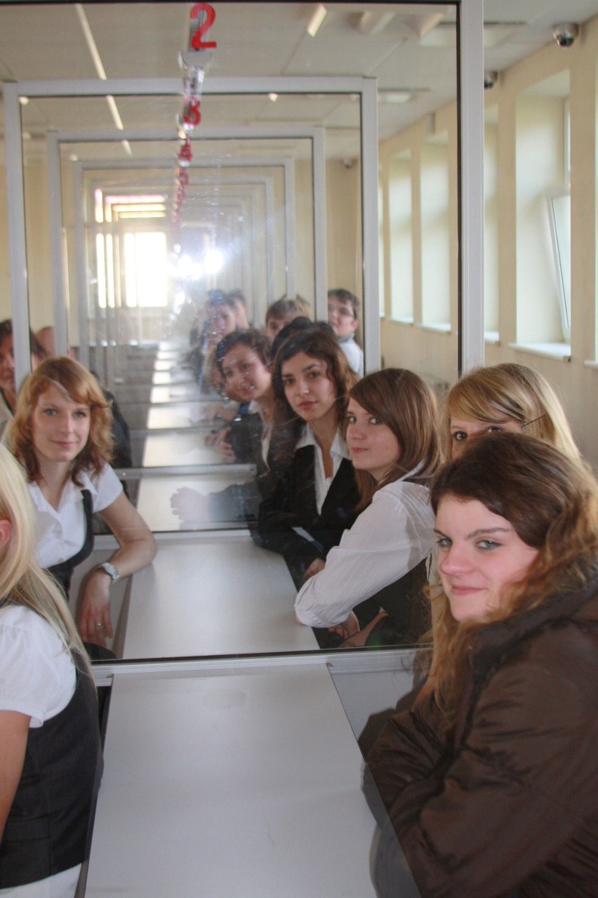 Uczniowie z Nałęczowa odwiedzili opolski Zakład Karny