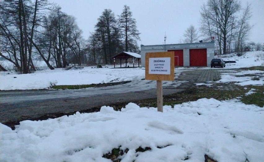 Coraz więcej elektrośmieci trafia na miejsce zbiórki w Postolinie! ZDJĘCIA