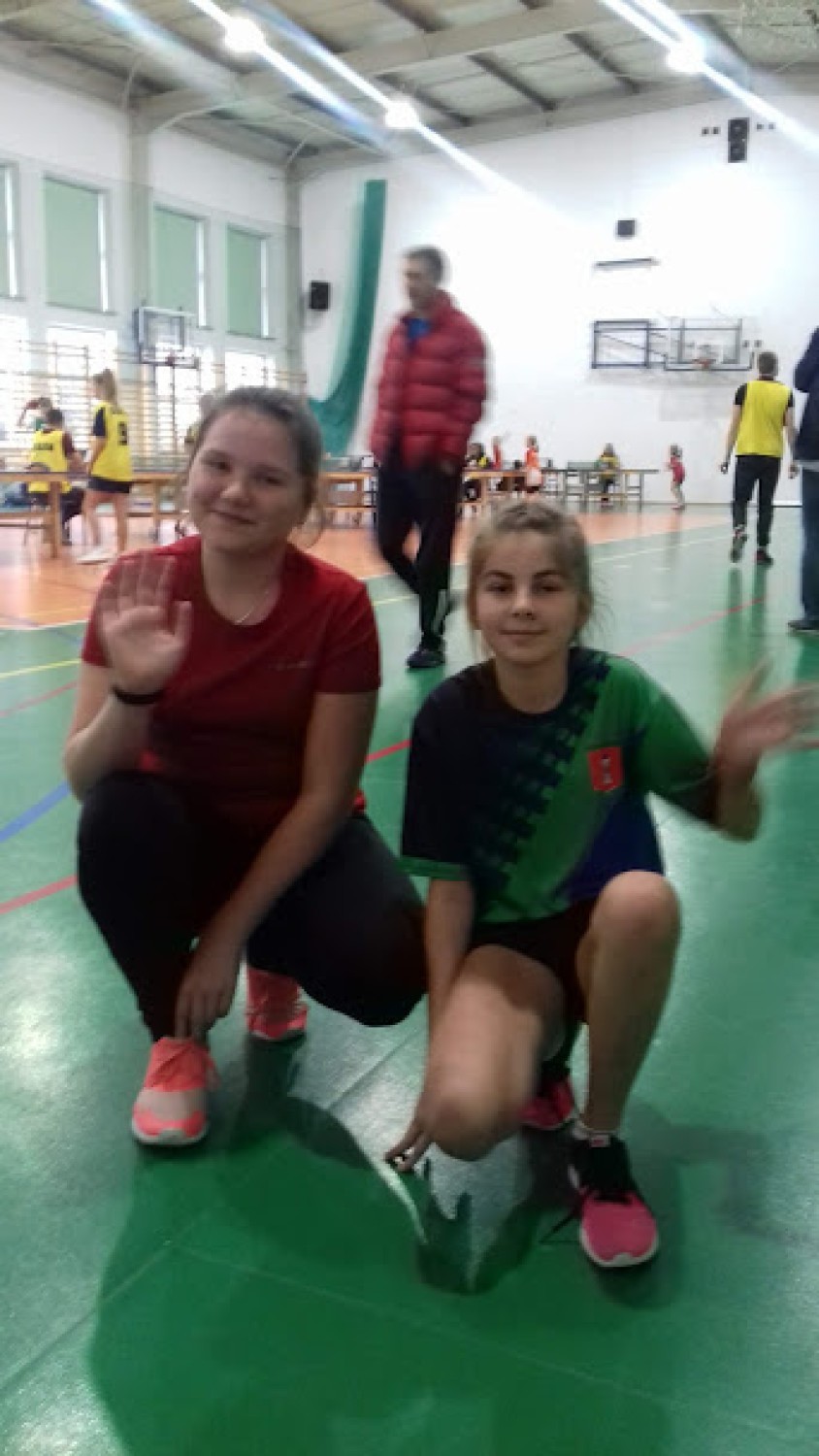 Sukces  Szkoły Podstawowej z Oddziałami Integracyjnymi SPSK w Strugach.Zajęła III miejsce w województwie w mistrzostwach w tenisie[FOTO]