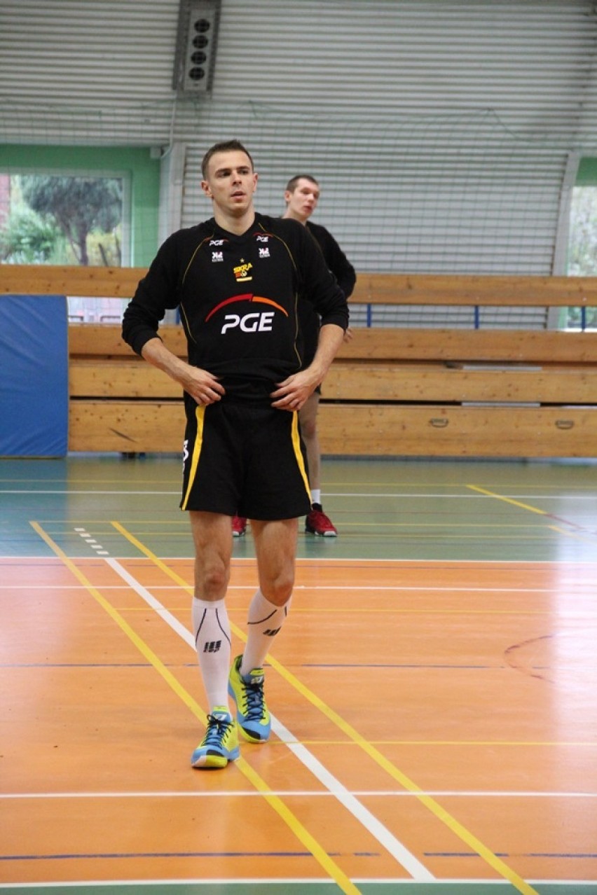 Skra Bełchatów na porannym treningu w hali sycowskiego MOSiR-u