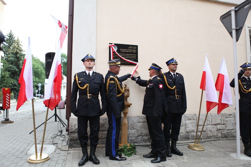 Jubileusz 150-lecia rzeszowskich strażaków. Odsłonięto tablicę i mural