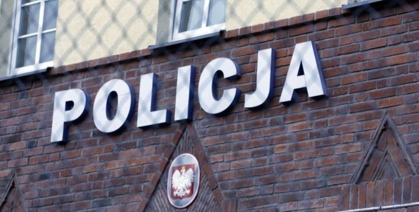 Policjant ze Szczecina żądał egzorcyzmów od samego papieża! Wróci do służby? 